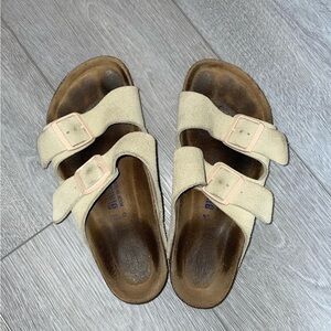 Birkenstock Arizona Soft Footbed Size 7/7.5